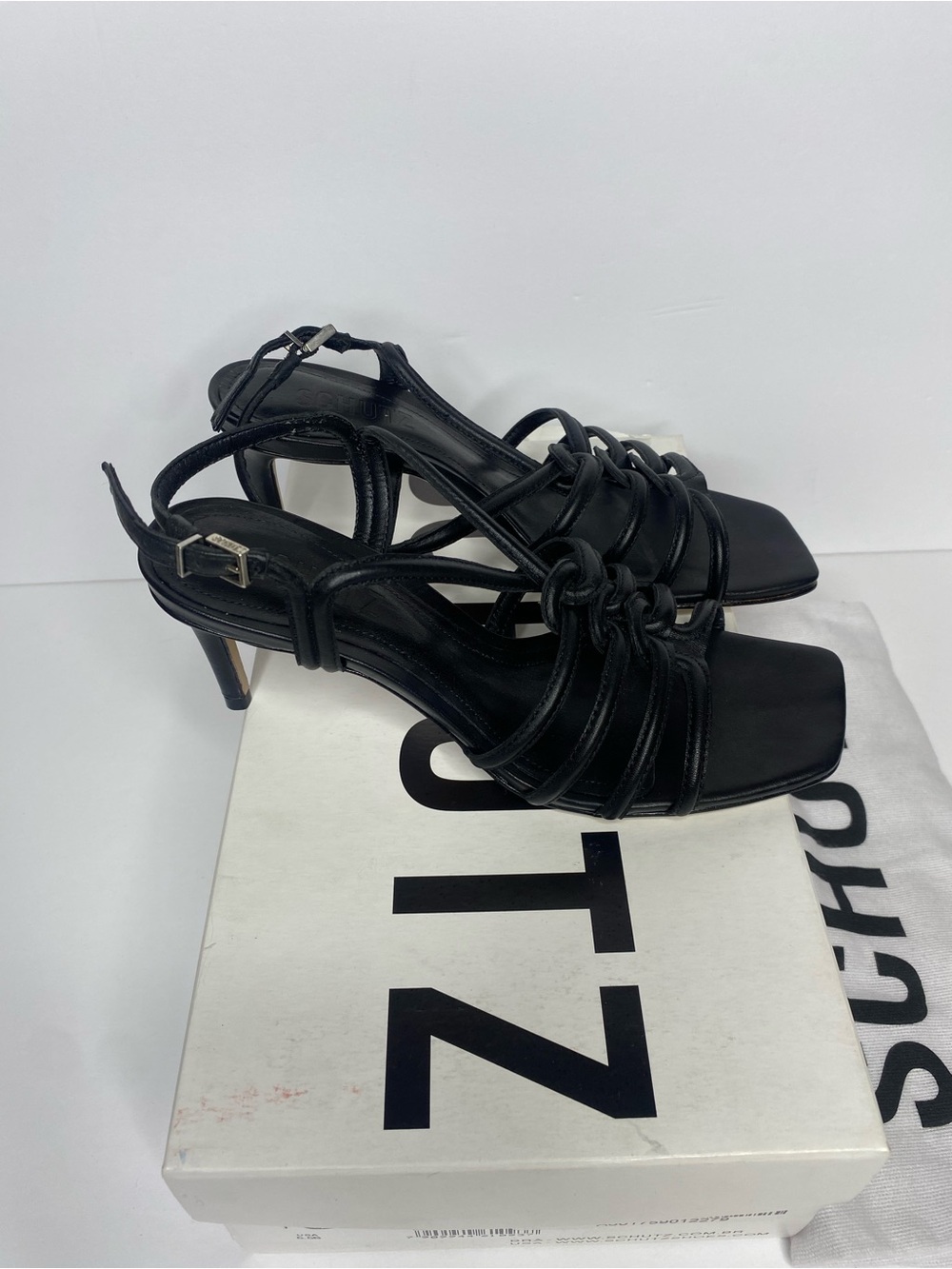 Schutz Octavia Leather Sandals – Size 5.5 – Brand New